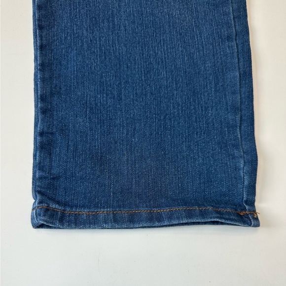 Style & Co high rise straight leg jeans. Size 18W. - Picture 2 of 10